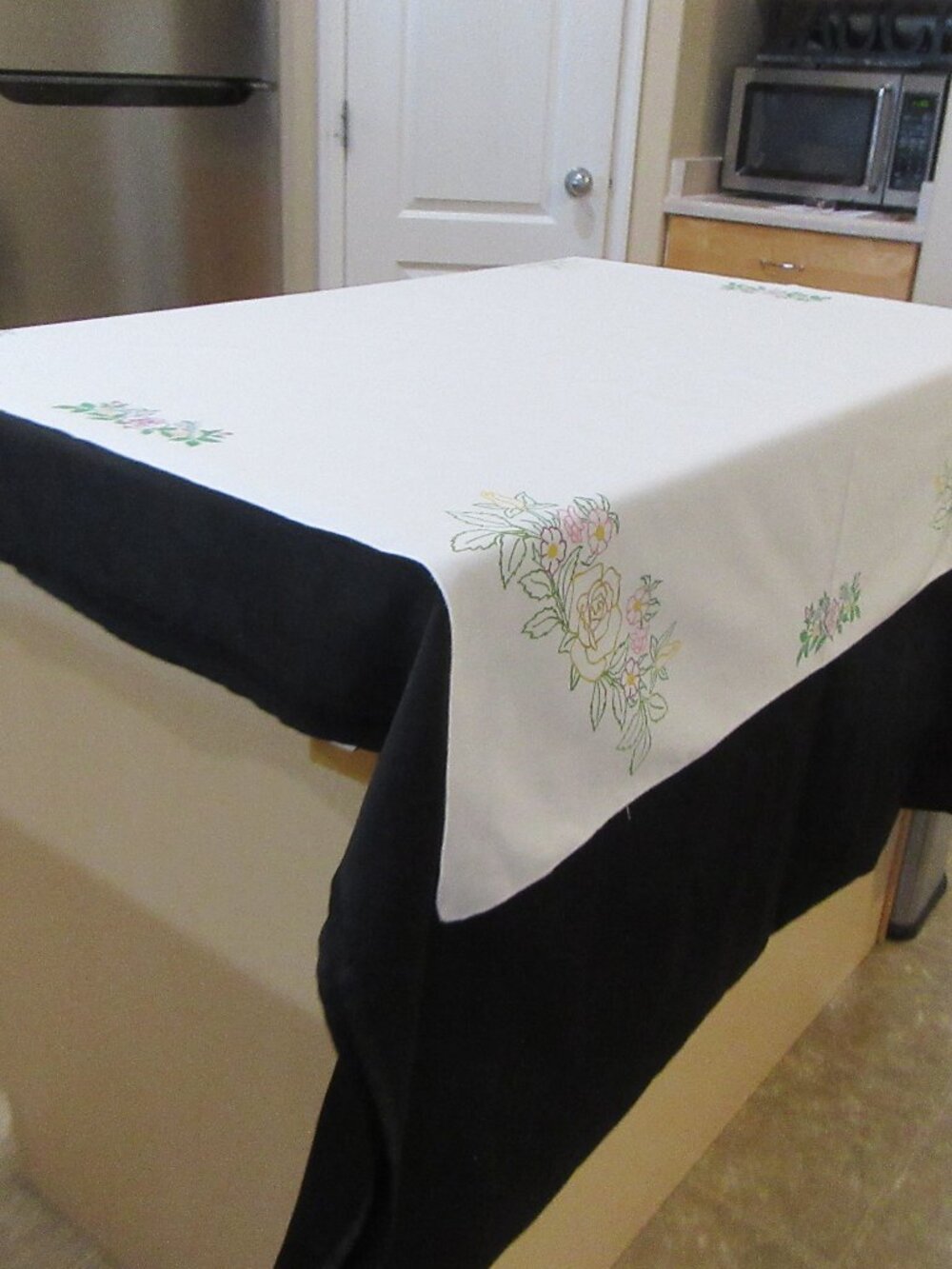 #14 Small Cotton Table Cloth